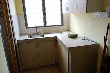 GARDEN AVENUE (SEREMBAN 2)