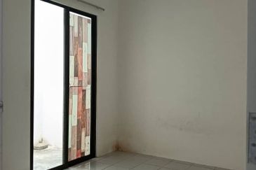 TAMAN BAYU INDERA, LUKUT