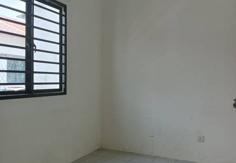 TAMAN BAYU INDERA, LUKUT