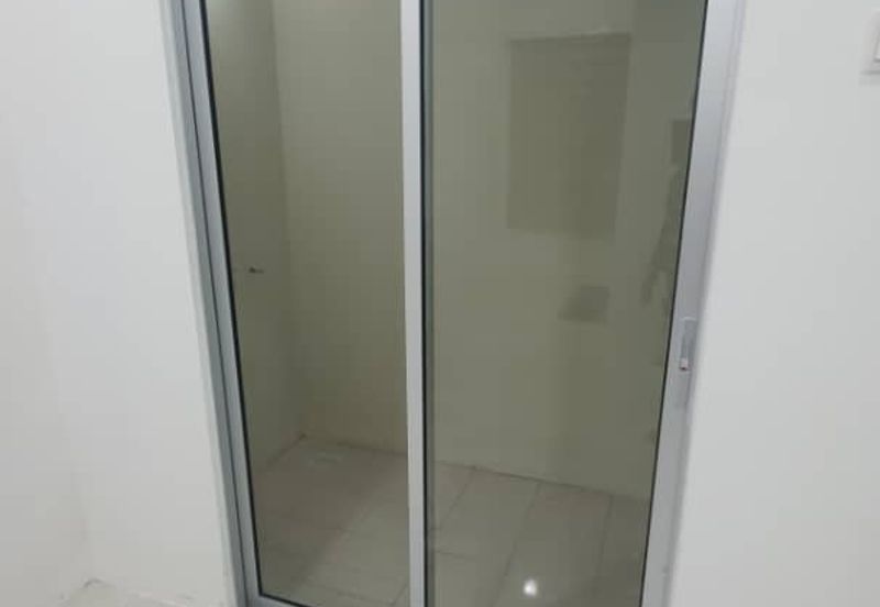 TAMAN BAYU INDERA, LUKUT