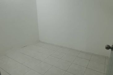 TAMAN BAYU INDERA, LUKUT