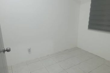 TAMAN BAYU INDERA, LUKUT