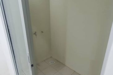 TAMAN BAYU INDERA, LUKUT