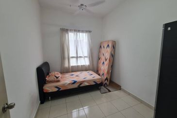 Safira Apartment, Seremban 2