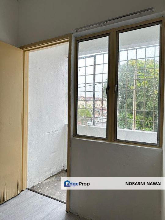 TAMAN JASMIN SENAWANG, NEGERI SEMBILAN- TOWN HOUSE, Negeri Sembilan, Seremban