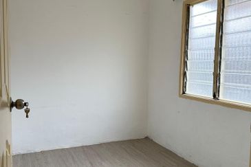 TAMAN JASMIN (SENAWANG)