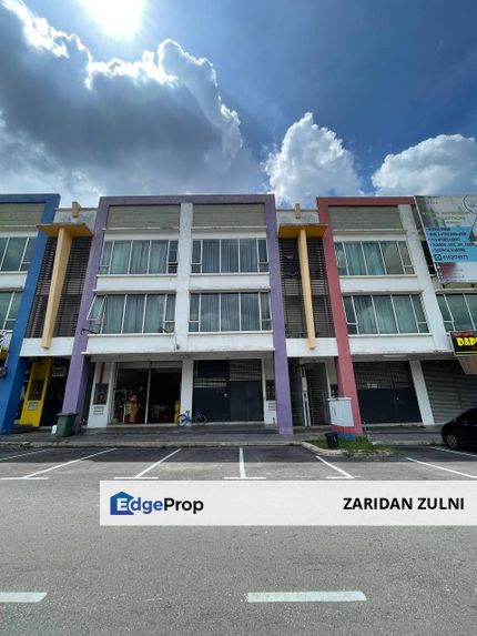 3.5 Storey Shop Lot Laman Gapi, Selangor, Rawang