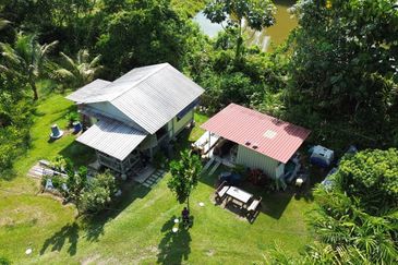 Kampung Sungai Lui