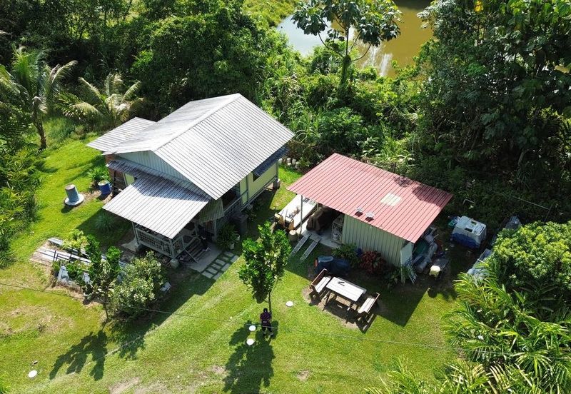 Kampung Sungai Lui