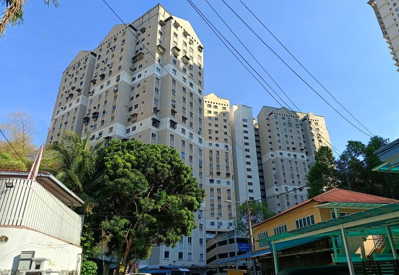 Pangsapuri Bukit Baru