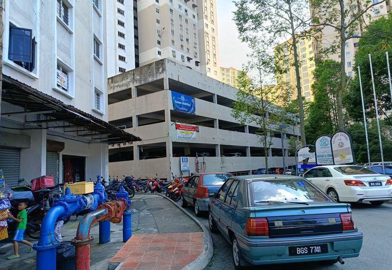 Pangsapuri Bukit Baru