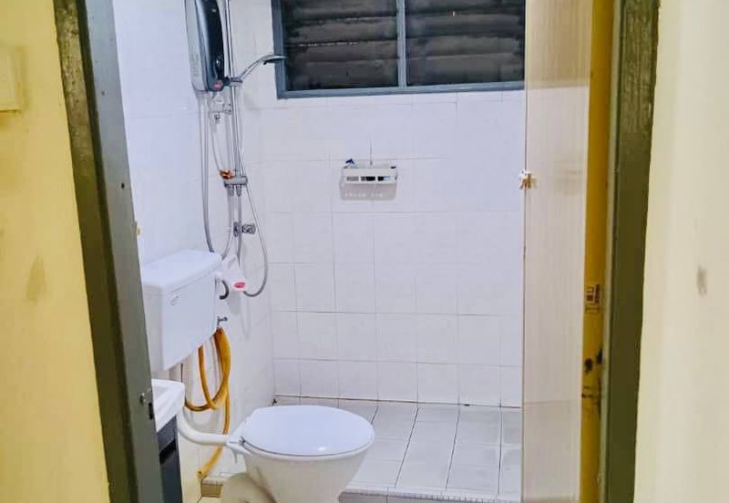 Idaman Sutera Condominium