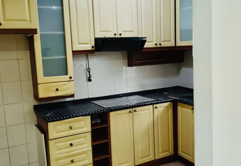 Idaman Sutera Condominium