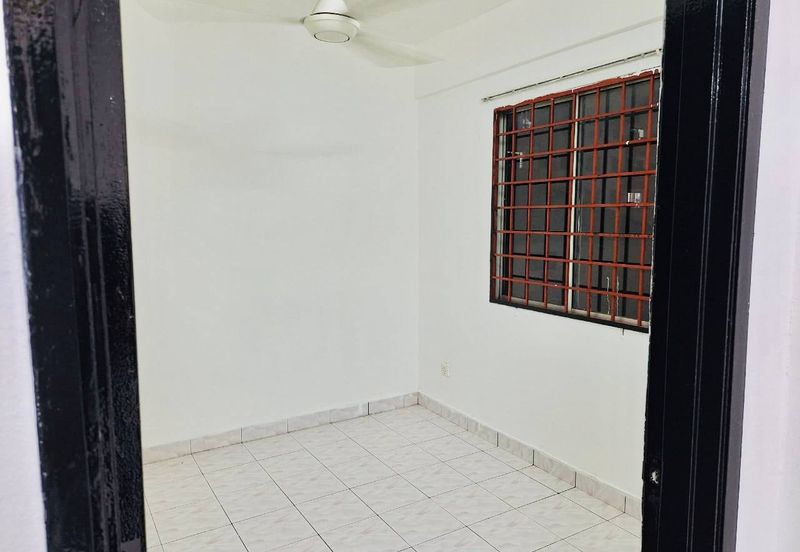 Idaman Sutera Condominium