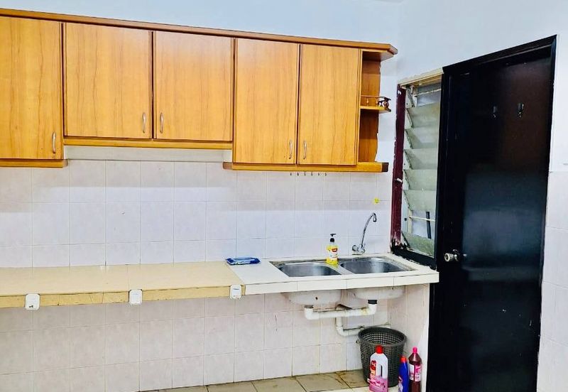 Idaman Sutera Condominium