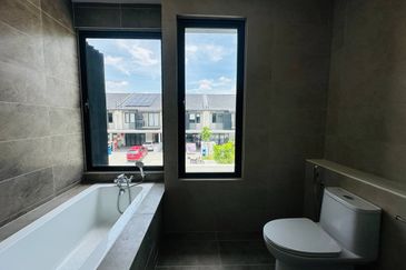 Elemen Residences @ Tropicana Aman