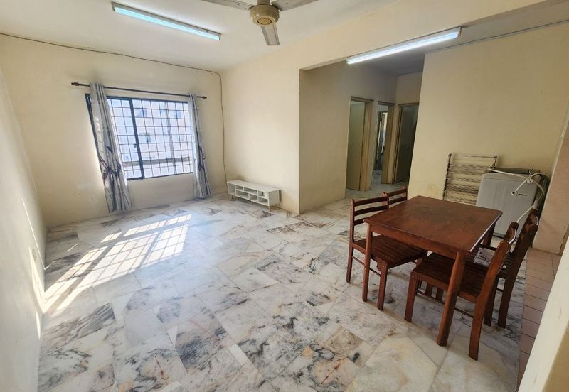 Residensi Warnasari 3