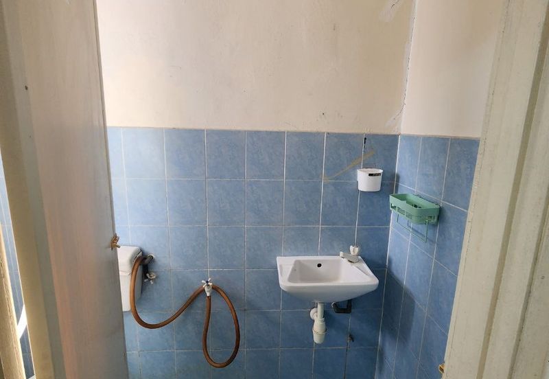 Residensi Warnasari 3