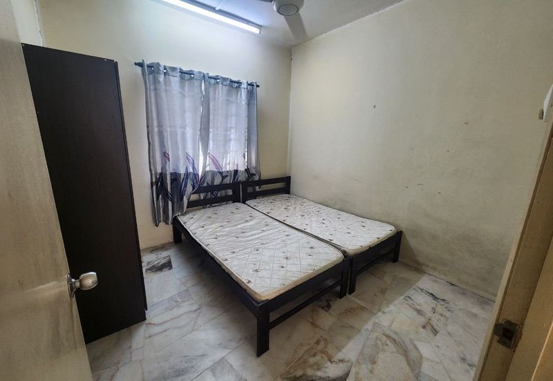 Residensi Warnasari 3