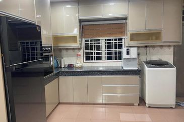 Jalan Bukit Rahman Putra