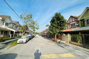 Jalan Bukit Rahman Putra