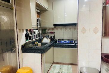 Jalan Bukit Rahman Putra