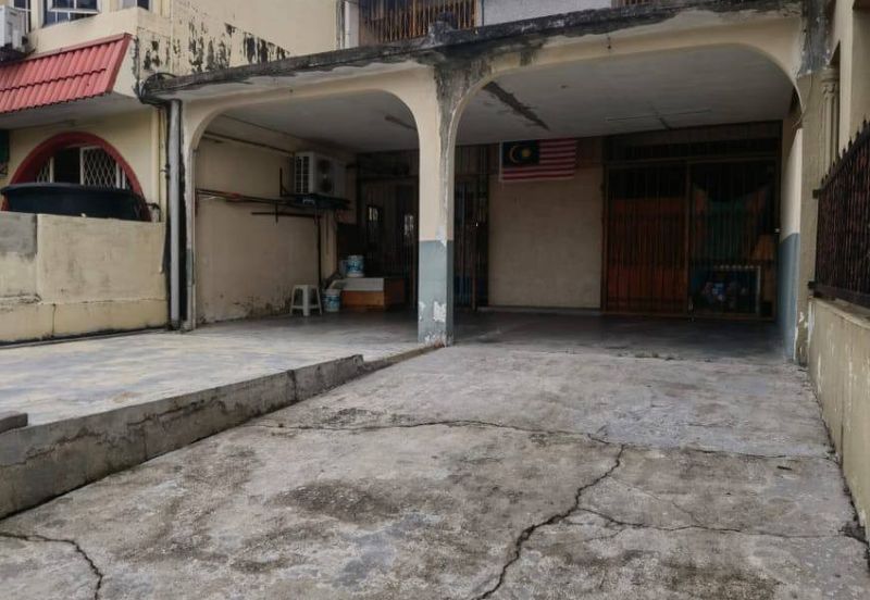 Taman Desa Keramat AU2