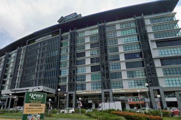 Kenwingston Square Garden