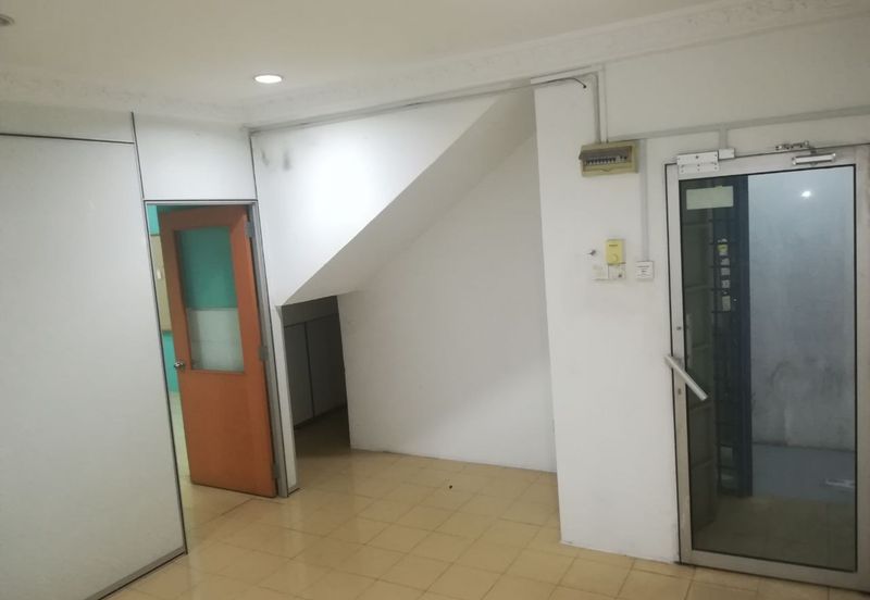 Taman Sri Batu Caves