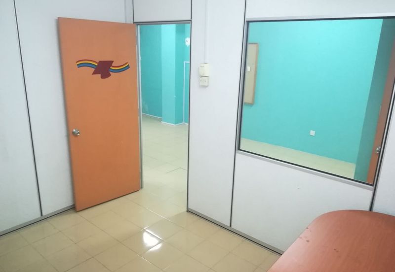 Taman Sri Batu Caves