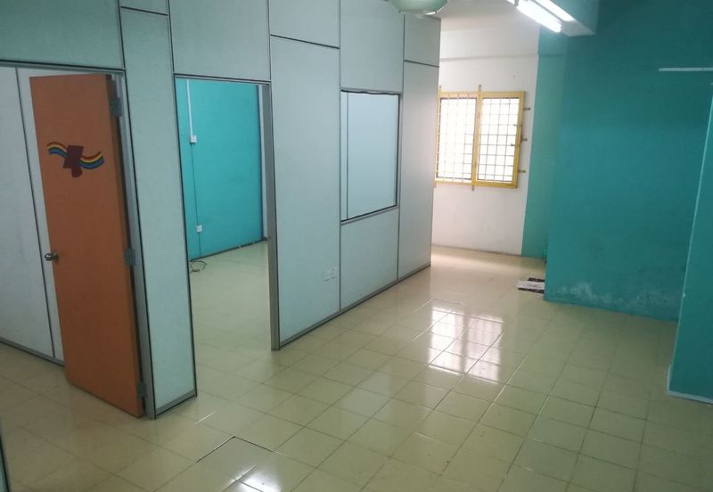 Taman Sri Batu Caves