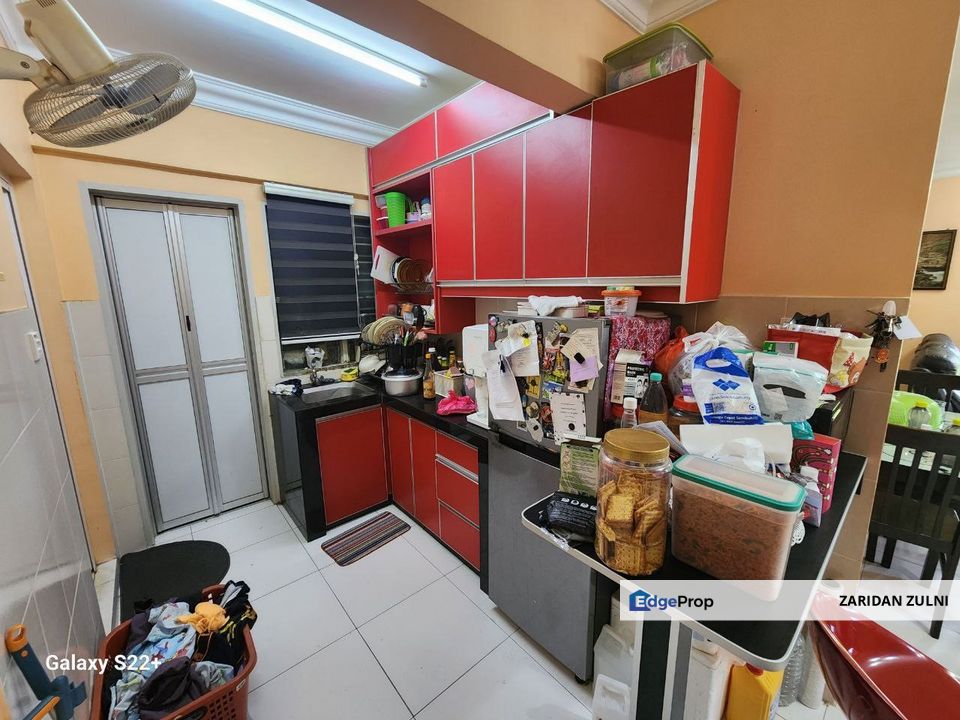 Facing Green, 2 Parking Lakeview Apartment, Selangor, Batu Caves 