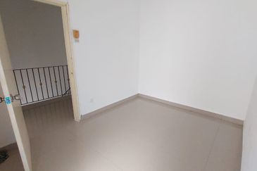 Taman Kinrara Seksyen 2