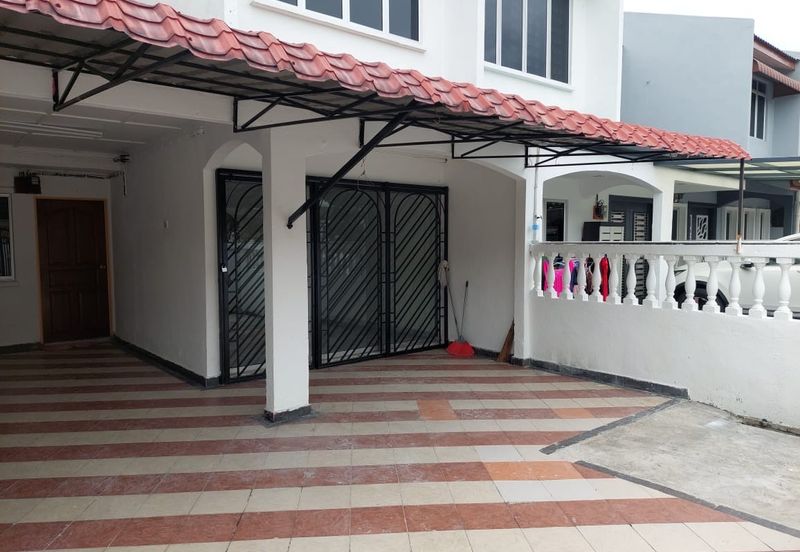 Taman Kinrara Seksyen 2