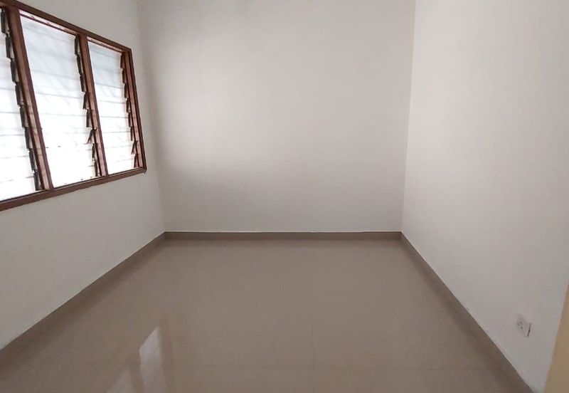 Taman Kinrara Seksyen 2