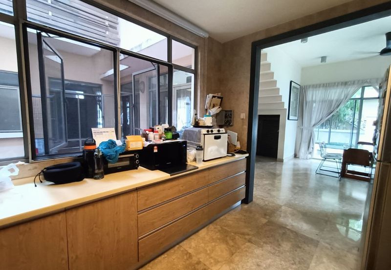 Changkat Kiara Surya