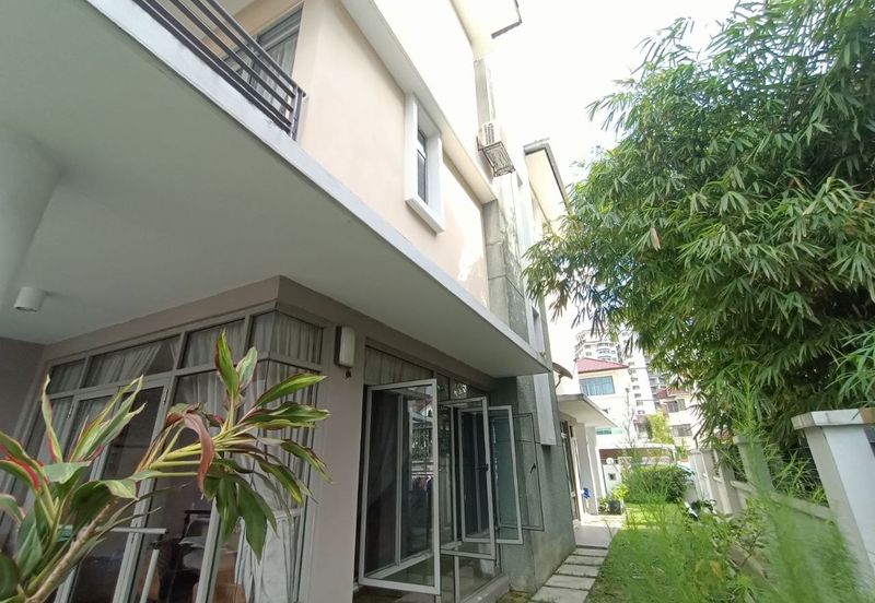 Changkat Kiara Surya