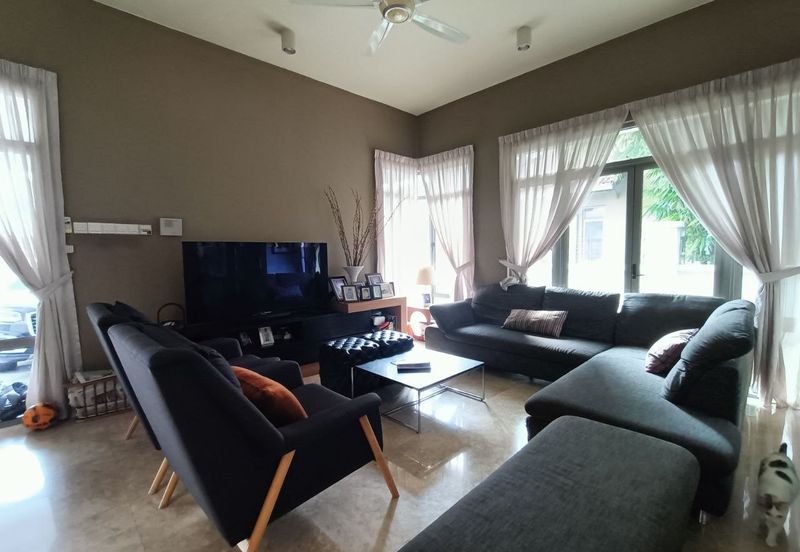 Changkat Kiara Surya