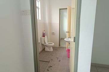 Olive Hillpark Bandar Puncak Alam 