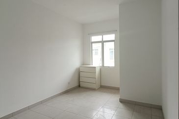 Olive Hillpark Bandar Puncak Alam 