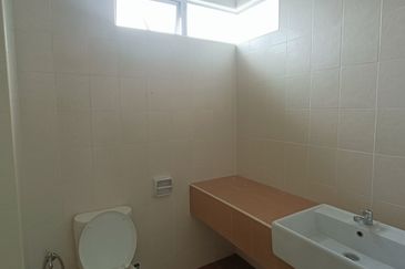 Olive Hillpark Bandar Puncak Alam 