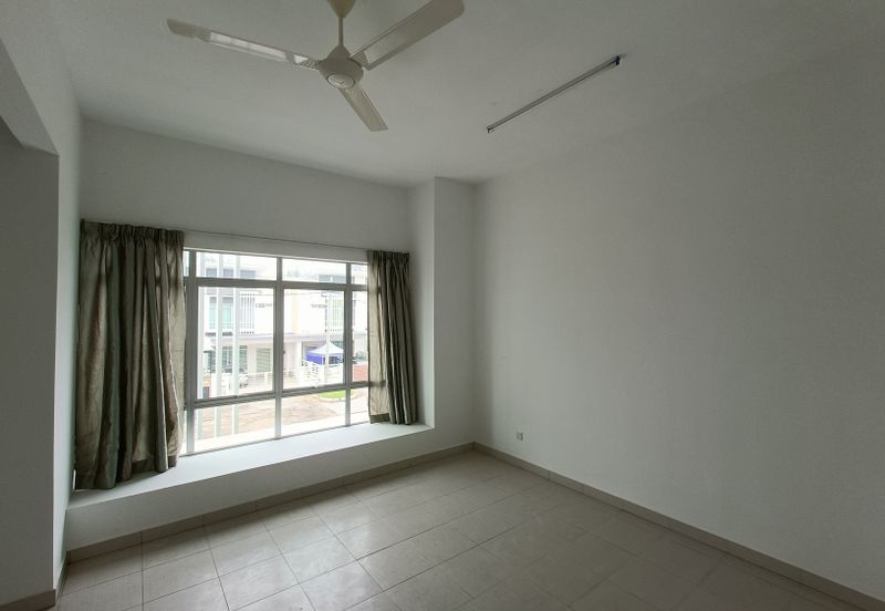 Olive Hillpark Bandar Puncak Alam 