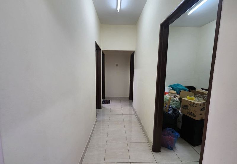 Desa Temenggong Apartment