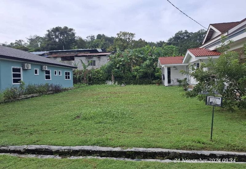 Kampung Sungai Pelong