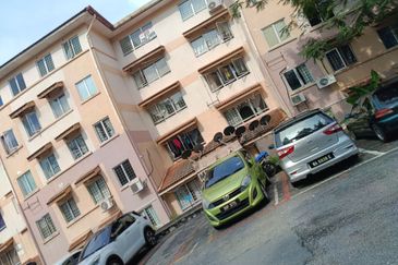 Saujana Apartment