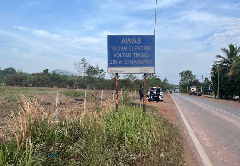 Residential Land with Individual Title in Changlun for Development