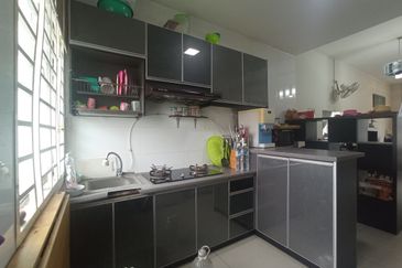 Seksyen 30, Shah Alam