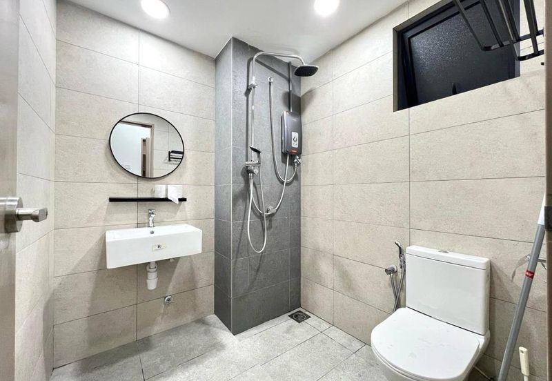 The Trees, Bukit Lanjan