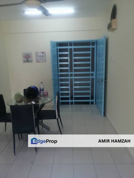 Kundang, Tasik Biru, Sungai Buloh, Laguna Biru Apartment, Selangor, Rawang