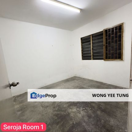 Basic unit at Seroja Aparment, Setia Alam opposite petronas and shops, Selangor, Setia Alam/Alam Nusantara